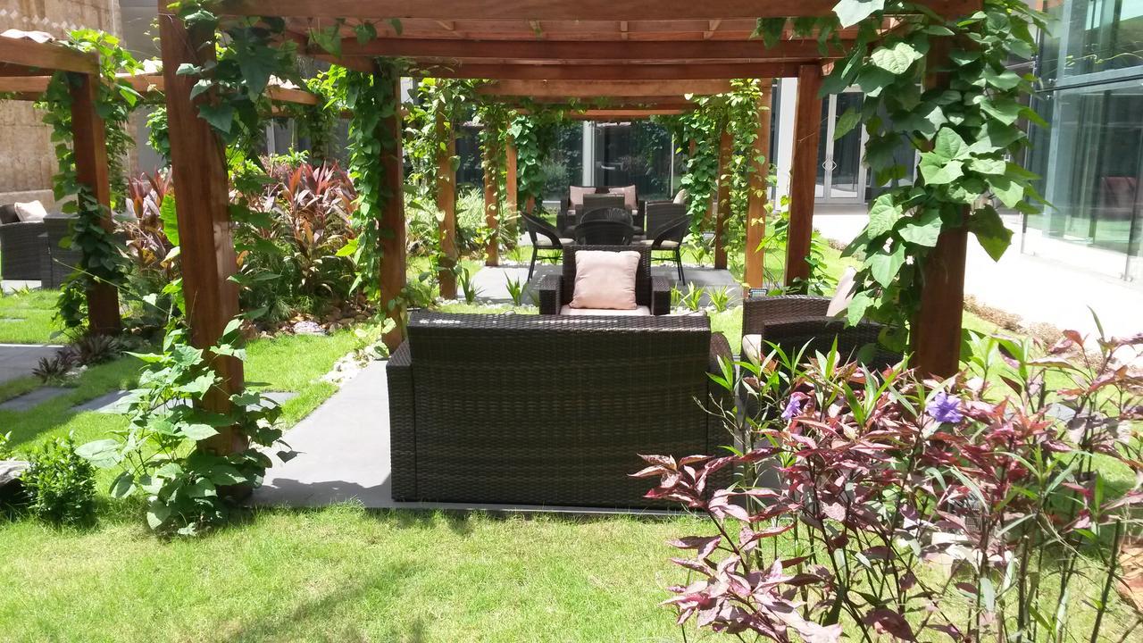 Radisson Blu Hotel, Abidjan Airport Zewnętrze zdjęcie