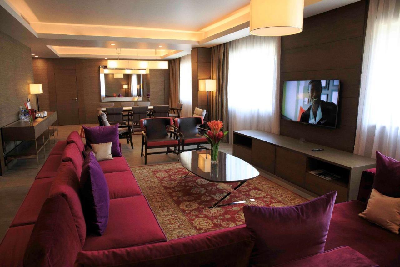 Radisson Blu Hotel, Abidjan Airport Zewnętrze zdjęcie