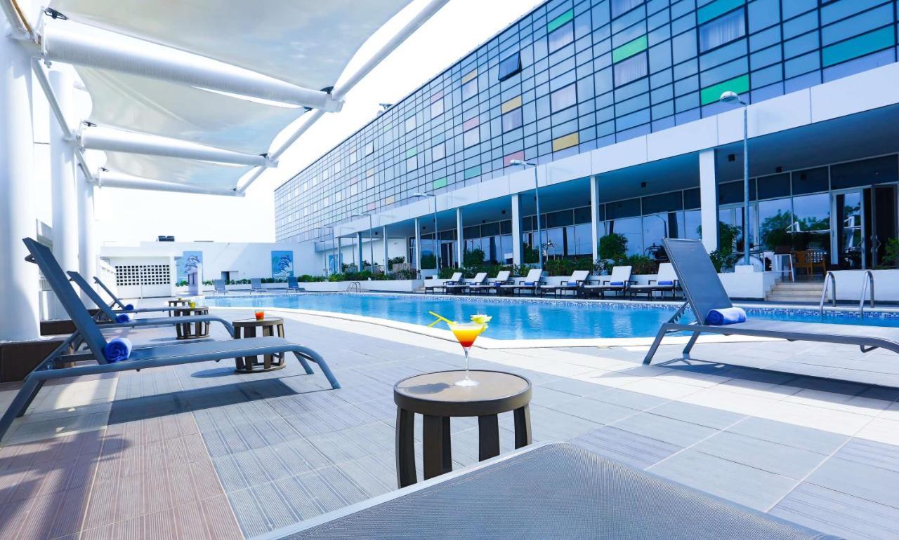 Radisson Blu Hotel, Abidjan Airport Zewnętrze zdjęcie